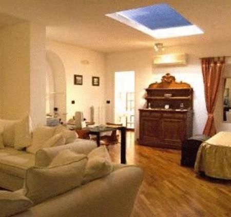 Tavernola - Locanda Di Campagna บัตตีปาลเลีย ภายนอก รูปภาพ