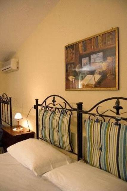 Tavernola - Locanda Di Campagna บัตตีปาลเลีย ภายนอก รูปภาพ