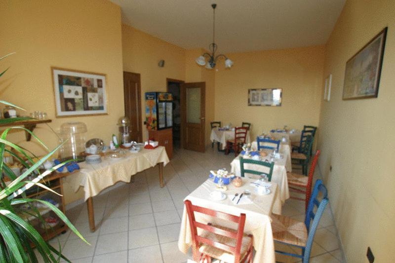 Tavernola - Locanda Di Campagna บัตตีปาลเลีย ภายนอก รูปภาพ
