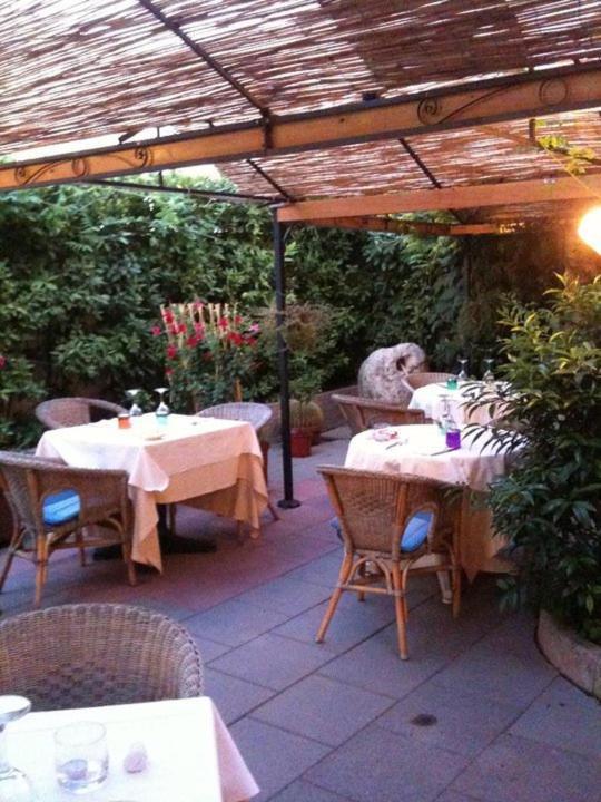 Tavernola - Locanda Di Campagna บัตตีปาลเลีย ภายนอก รูปภาพ