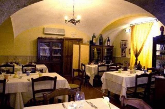 Tavernola - Locanda Di Campagna บัตตีปาลเลีย ภายนอก รูปภาพ